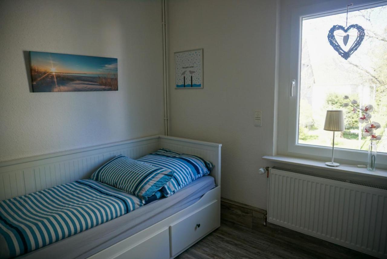 Dat Wittsche Hus - Ferienwohnung An Der Nordsee Wilhelmshaven Exterior photo