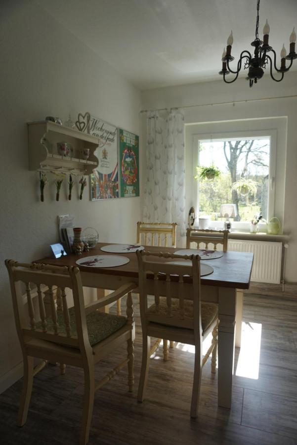 Dat Wittsche Hus - Ferienwohnung An Der Nordsee Wilhelmshaven Exterior photo